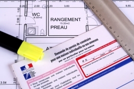 durée validité permis de construire autorisation urbanisme Gilles CAILLET avocat spécialiste expropriation 3 ans 2 ans 1 an prorogation transfert avocat Hélians urbanisme